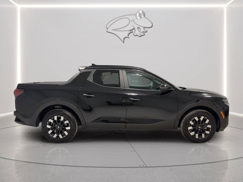 Used 2025 Hyundai Santa Cruz SEL AWD/4WD image 6