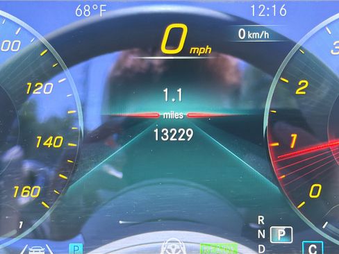 Used 2023 Mercedes-Benz E 450 4MATIC Cabriolet image 42