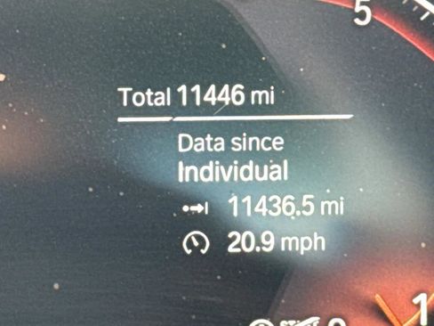 Used 2023 BMW 530i xDrive w/ Premium Package image 25