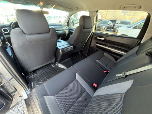 Used 2016 Toyota Tundra SR5 w/ TRD Off Road Package image 33
