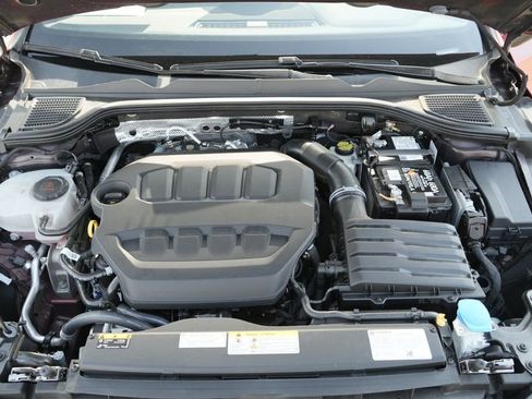 Used 2023 Volkswagen GTI SE FWD image 21