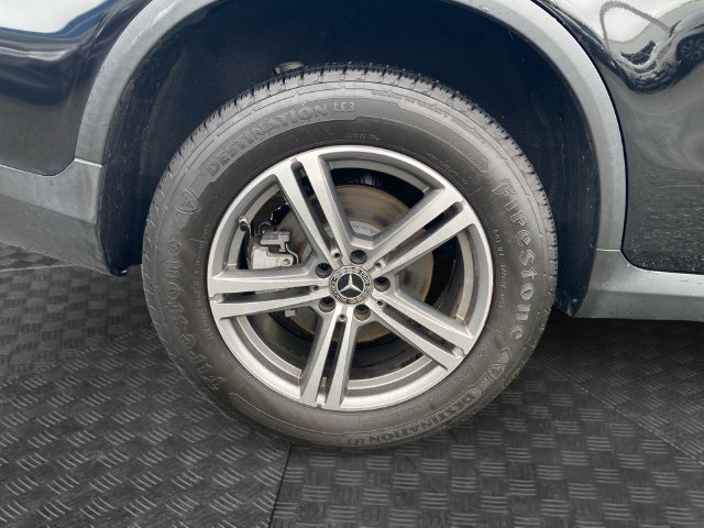 Used 2020 Mercedes-Benz GLC 300 image 35