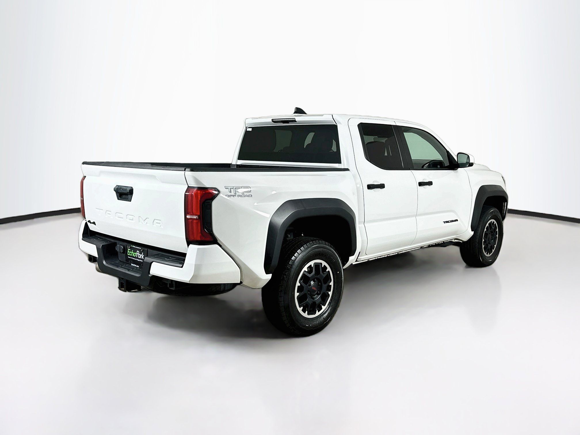 Used 2024 Toyota Tacoma TRD Off-Road AWD/4WD image 9