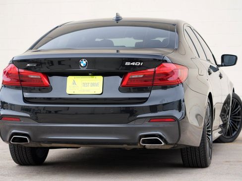 Used 2019 BMW 540i xDrive w/ M Sport Package AWD/4WD image 4