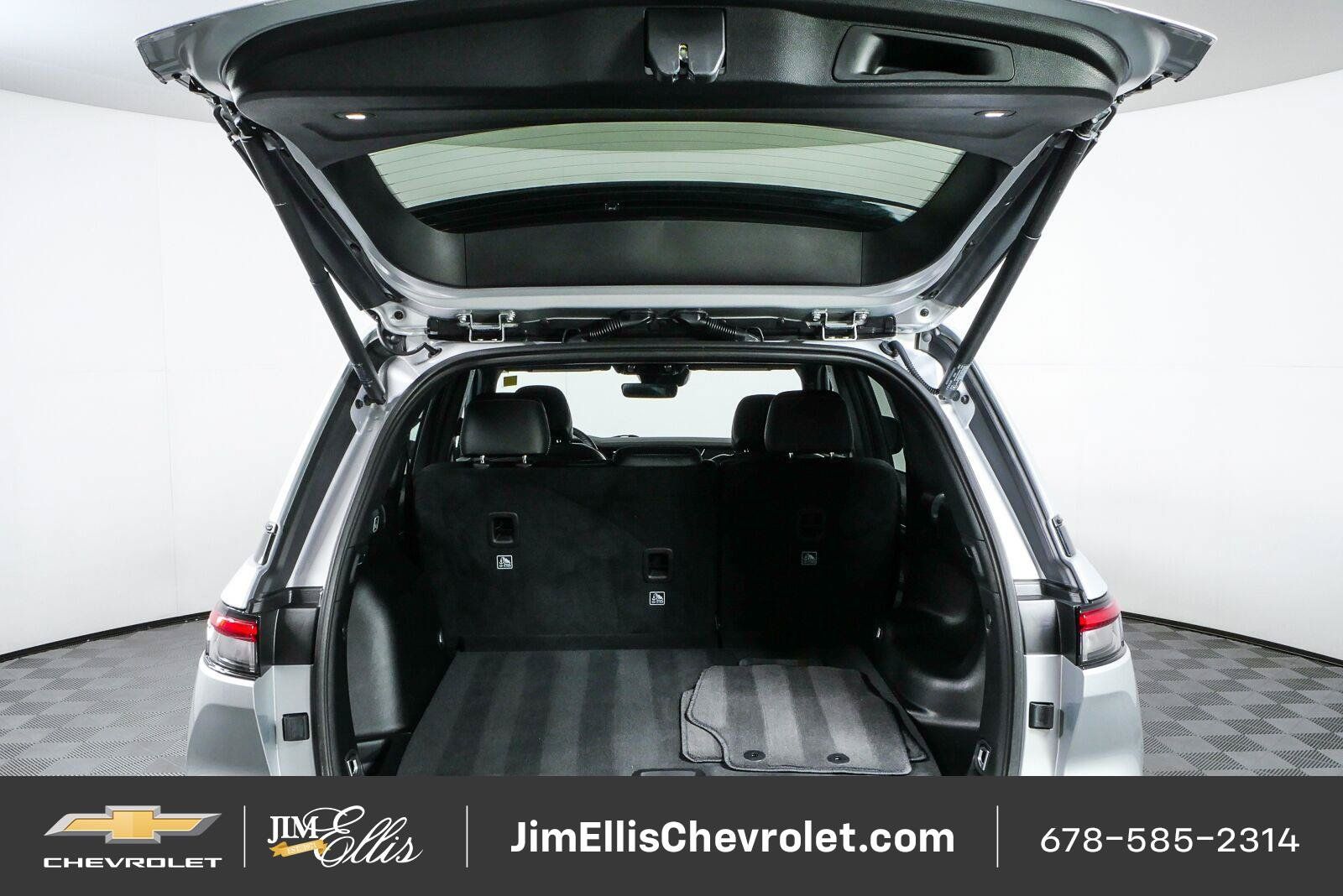 Used 2025 Jeep Grand Cherokee Limited w/ Black Appearance Package RWD image 31