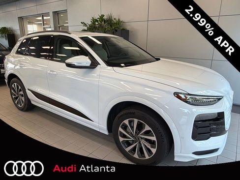 Used 2025 Audi Q6 e-tron Premium Plus AWD/4WD image 1