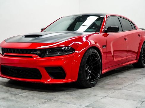 Used 2023 Dodge Charger Scat Pack image 6