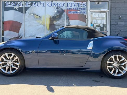 Used 2013 Nissan 370Z Touring image 6