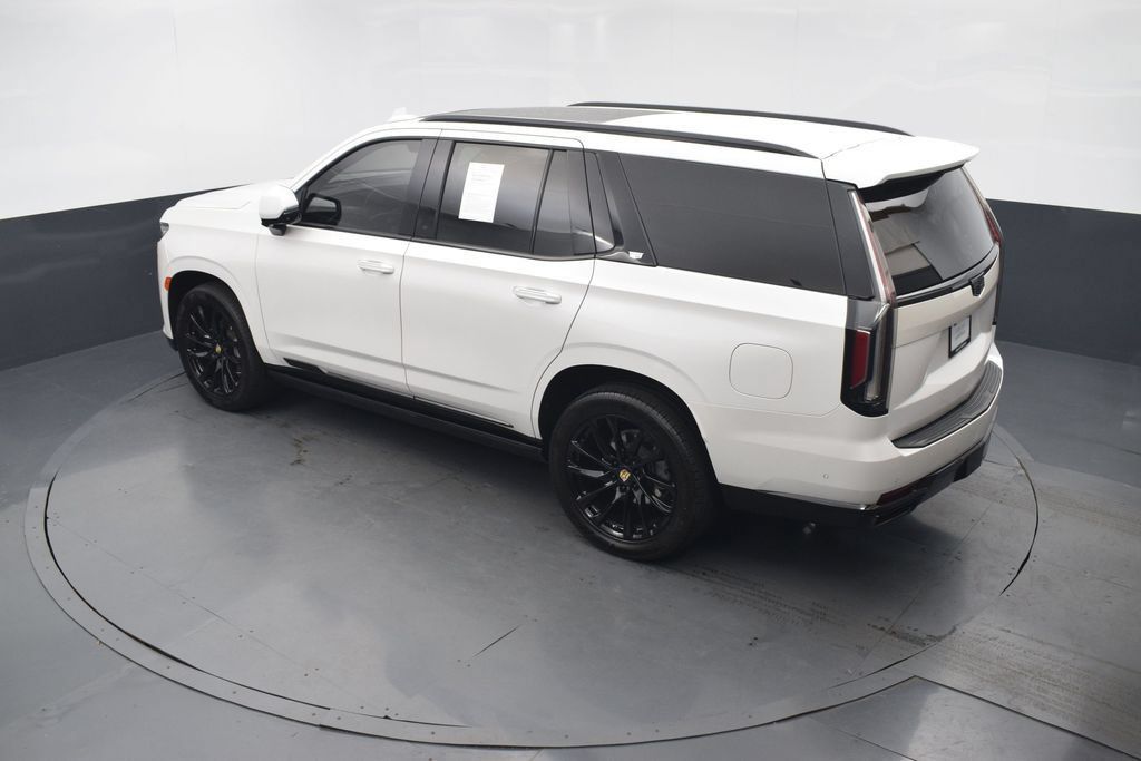Used 2021 Cadillac Escalade Sport w/ Driver Assist Tech Package AWD/4WD image 48