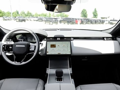 New 2026 Land Rover Range Rover Velar S AWD/4WD image 16