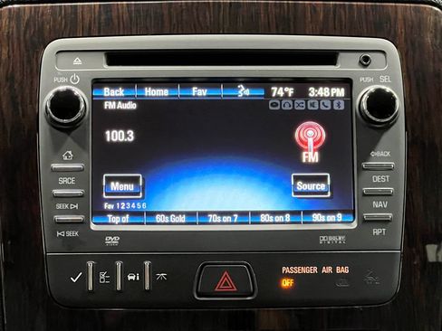 Used 2016 Chevrolet Traverse LT FWD image 24