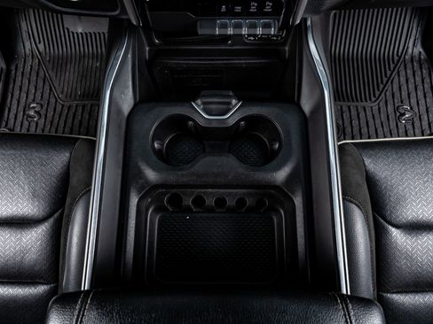 Used 2021 RAM 1500 Laramie w/ Night Edition image 29