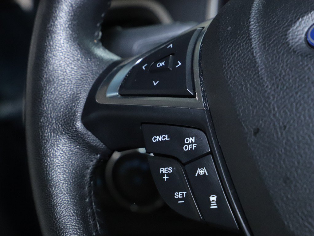 Used 2019 Ford Edge SEL w/ Equipment Group 201A AWD/4WD image 27