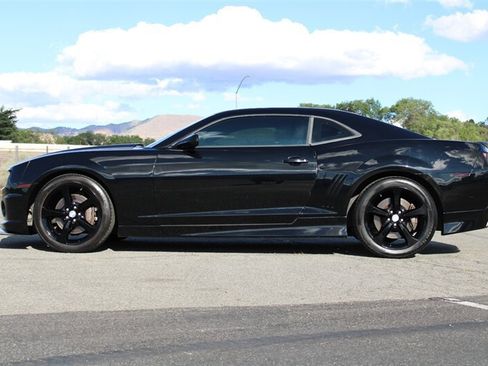 Used 2013 Chevrolet Camaro SS w/ RS Package RWD image 9