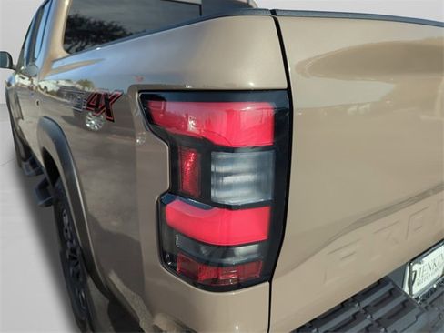 Certified 2023 Nissan Frontier PRO-4X w/ Pro Convenience Package image 45