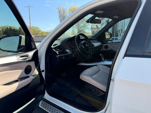 Used 2012 BMW X5 xDrive50i AWD/4WD image 11