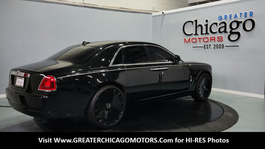 Used 2014 Rolls-Royce Ghost RWD image 13
