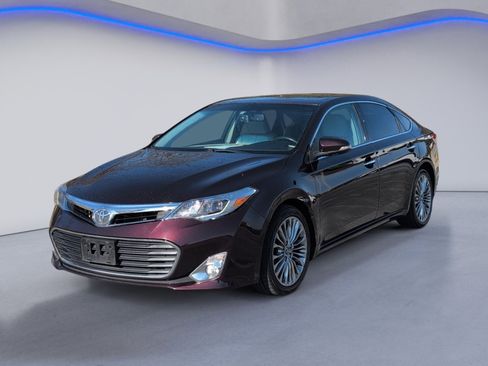 Used 2015 Toyota Avalon Limited image 7