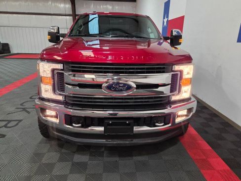 Used 2019 Ford F250 XLT w/ XLT Premium Package image 21