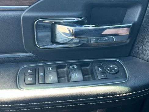 Used 2017 RAM 2500 Laramie w/ Sport Appearance Group image 29