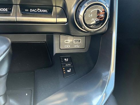 Used 2023 Lexus LX 600 4WD w/ Premium Package image 16