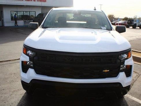 Used 2025 Chevrolet Silverado 1500 W/T w/ WT Value Package image 5