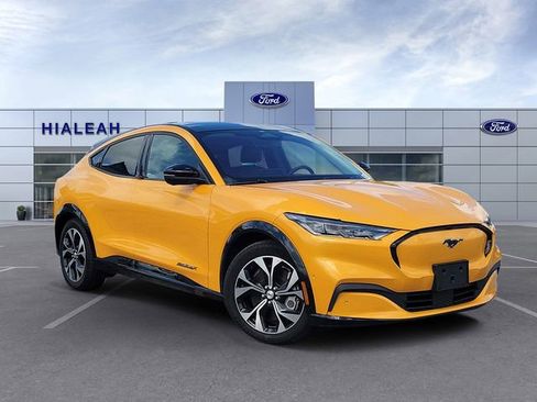 Used 2022 Ford Mustang Mach-E Premium image 1