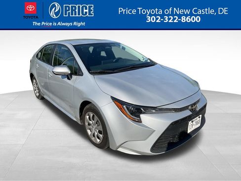 Used 2024 Toyota Corolla LE FWD image 1