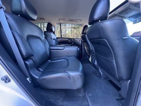 Used 2022 Nissan Armada SL w/ Captain's Chairs Package image 23