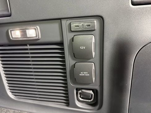 New 2025 Lincoln Navigator L Black Label image 32