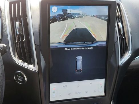 Used 2021 Ford Edge SEL image 23