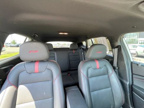 Used 2025 Chevrolet Trax RS w/ Driver Confidence Package FWD image 30