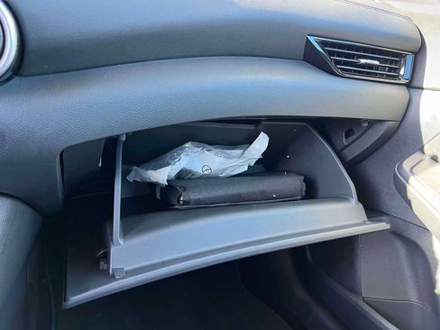 Certified 2025 Nissan Sentra SV image 31