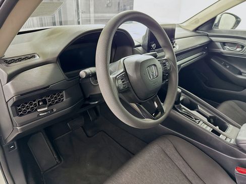 Used 2023 Honda Accord EX image 12