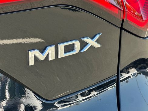 Used 2023 Acura MDX SH-AWD w/ Advance Package image 29