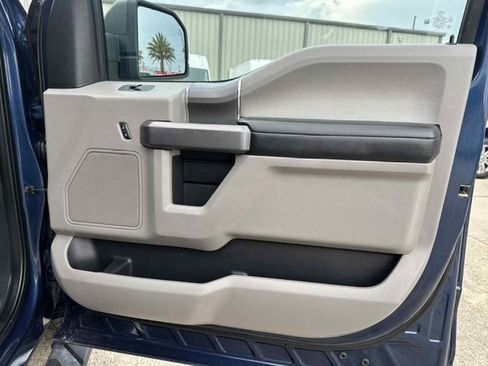 Used 2020 Ford F150 XLT w/ Equipment Group 302A Luxury image 19