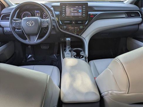 Used 2023 Toyota Camry SE FWD image 16