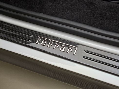 Used 2023 Ferrari SF90 Spider AWD/4WD image 33