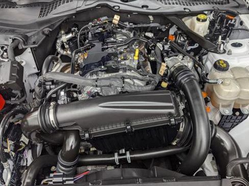 Used 2024 Ford Mustang Premium image 27