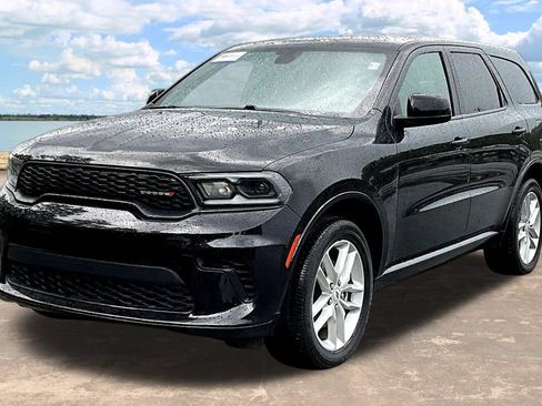 Used 2025 Dodge Durango GT AWD/4WD image 4