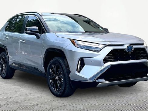 Used 2024 Toyota RAV4 XSE w/ Advanced Technology Package AWD/4WD image 3