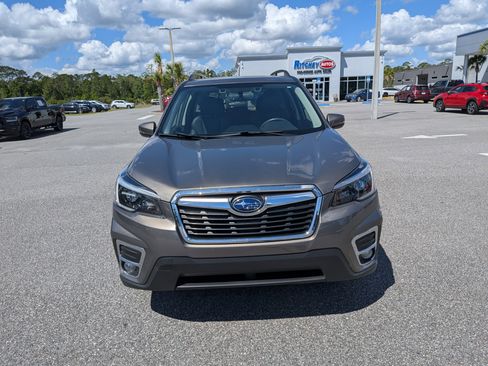 Used 2021 Subaru Forester Limited AWD/4WD image 9