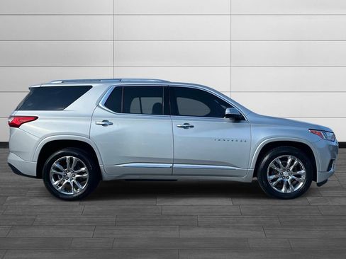 Used 2018 Chevrolet Traverse High Country AWD/4WD image 2