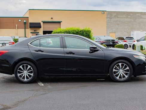 Used 2016 Acura TLX w/ Technology Package FWD image 11