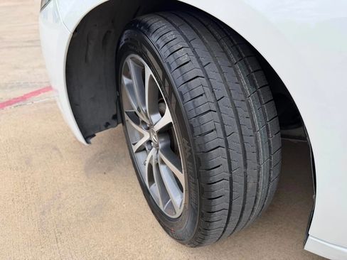 Used 2015 Acura TLX V6 w/ Technology Package FWD image 30