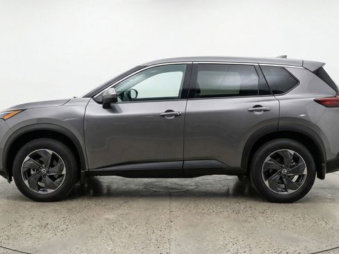 Used 2025 Nissan Rogue SV AWD/4WD image 5