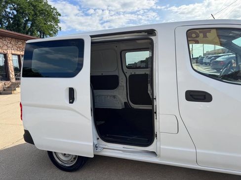 Used 2016 Chevrolet City Express LT FWD image 17