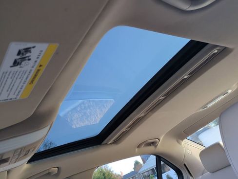 Used 2014 Mercedes-Benz E 350 4MATIC Sedan w/ Premium 1 Package image 19