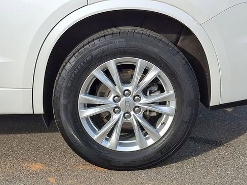 Certified 2023 Cadillac XT6 Luxury image 30