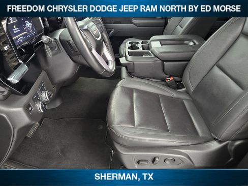 Used 2025 GMC Sierra 1500 SLT AWD/4WD image 8